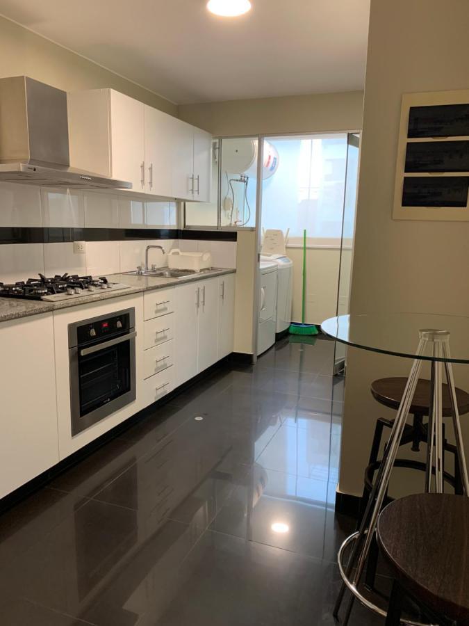 Mla Apartments - Alcanfores Lima Eksteriør bilde